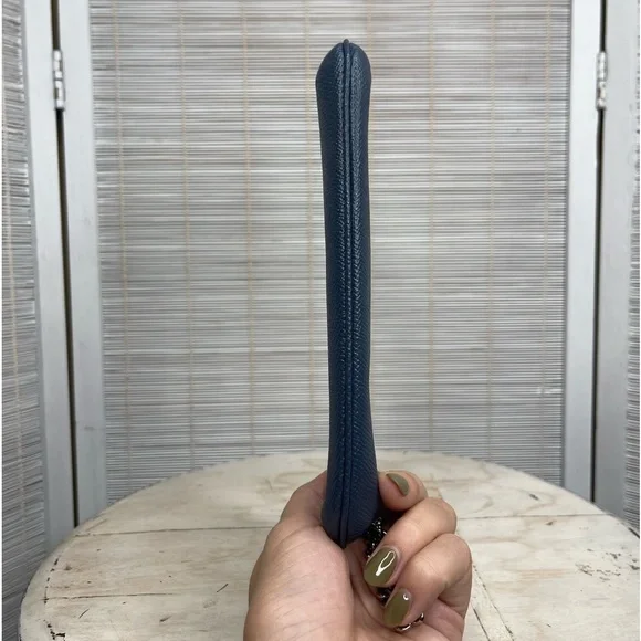 Coach Blue Crossgrain Leather Chain Wristlet Clutch Silver Hardware NWT - Picture 4 of 9